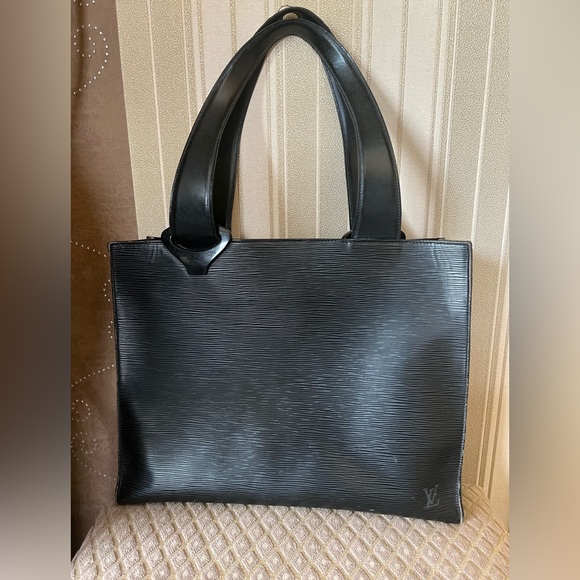 Louis Vuitton Gemo Epi Tote Shoulder Bag One Size Black Leather AUTHENTIC Used - Picture 11 of 13